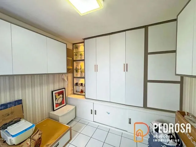 Imagem 12: Apartamento À Venda com 178 M2 - 4 Quartos - no Bairro de Barro Vermelho/Natal - 3 Vagas