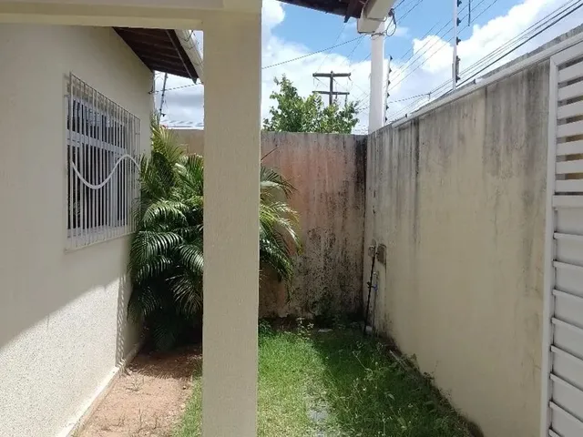 Imagem 6: Oferta Imperdível! Casa em Excelente Localização . Próximo Ao Partagen Shopping