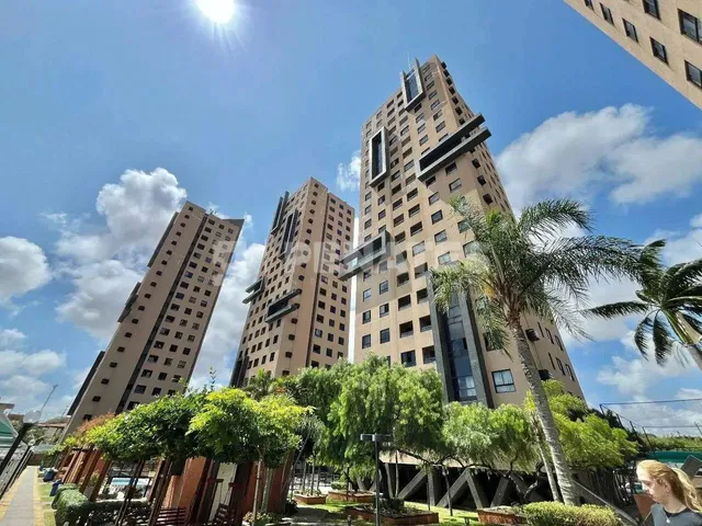 Imagem 2: Apartamento em Candelária no Quatro Estações - 2 Quartos Sendo 1 Suíte Proximo Ao