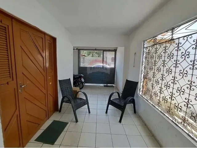 Imagem 3: Casa Tres Quartos com Edicula - Excelente Opção de Escolha