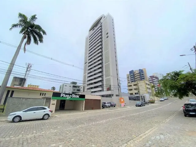Imagem 9: Apartamento Cobertura com 200M² no Bairro de Lagoa Nova Localização Privilegiada