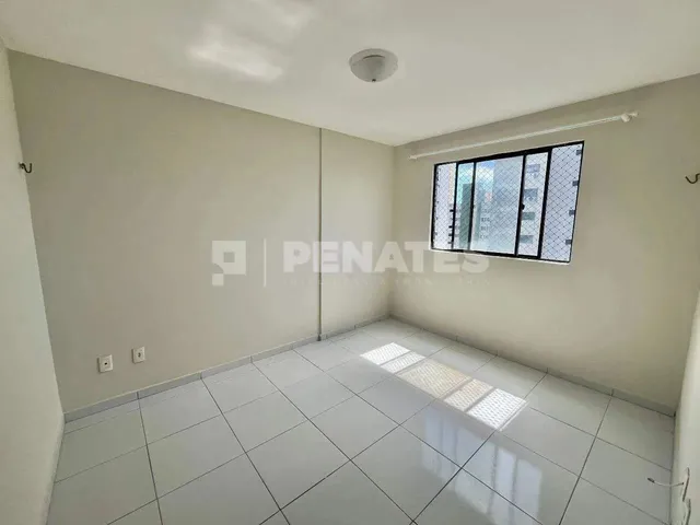 Imagem 5: Apartamento com 105M² em Candelária - 3 Quartos Sendo 2 Suítes no Green Towers