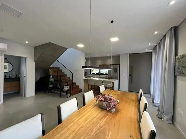Imagem 5: Bela Casa de 3 Dormitórios À Venda no Campeche Central, Florianópolis