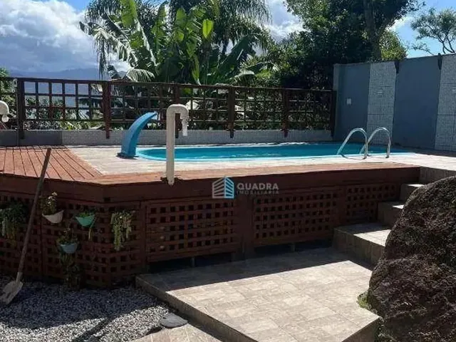 Imagem: Casa com 04 Dormitórios À Venda, 176 M²