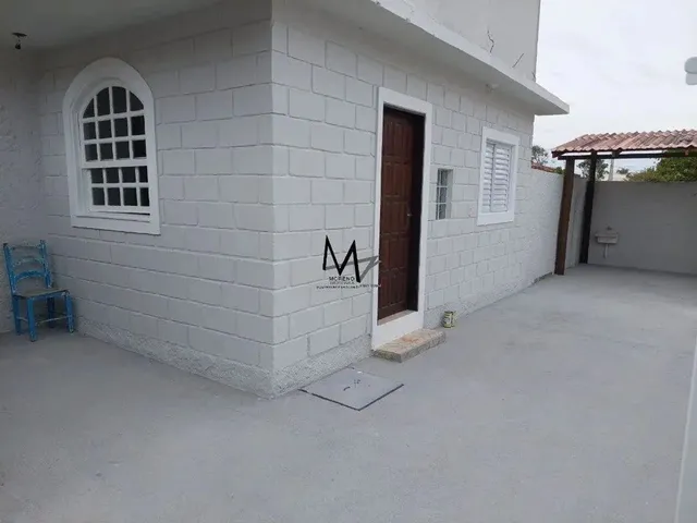 Imagem 2: Imóvel com Casa 2Q e 3 Lofts Rendendo +0,7%Aluguel