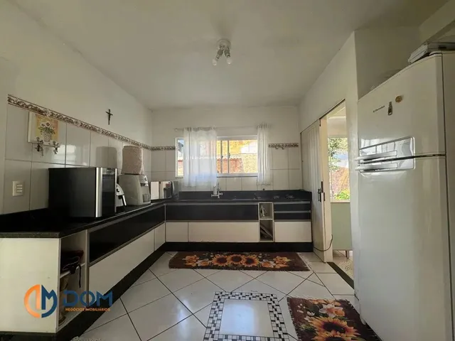 Imagem 10: Casa com 279M2 de Área Construída Localizada Aproximadamente 2,7Km da Praia Dos