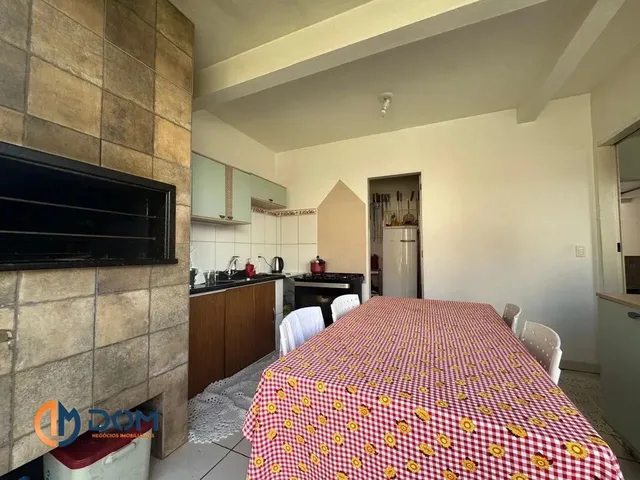 Imagem 15: Casa com 279M2 de Área Construída Localizada Aproximadamente 2,7Km da Praia Dos