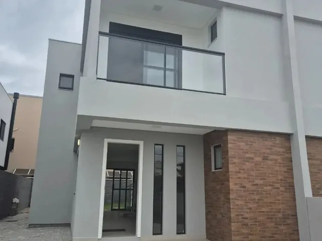 Imagem 8: Casa Geminada com 3 Dormitíos- Carianos- Florianópolis- Sc