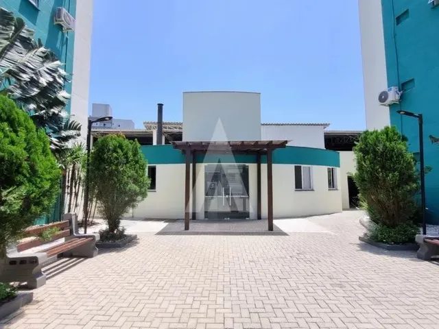 Imagem 5: Apartamento Semimobiliado no Bairro Santo Antônio com 2 Quartos, Cozinha com Armários E