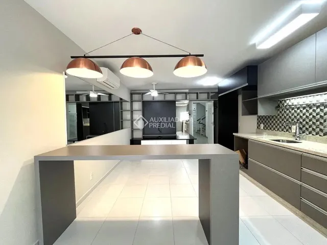Imagem 8: Apartamento À Venda, 2 Quartos, 1 Suíte, 1 Vaga no Rio Tavares em Florianópolis-Sc