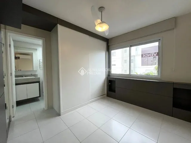 Imagem 2: Apartamento À Venda, 2 Quartos, 1 Suíte, 1 Vaga no Rio Tavares em Florianópolis-Sc