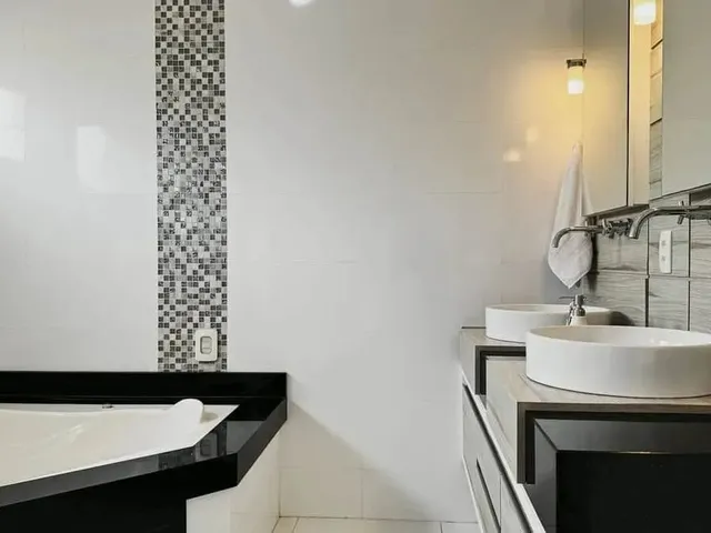 Imagem 8: Casa Residencial para Venda - 4 Quartos, Sendo 3 Suítes - Rio Tavares, Florianópolis/Sc