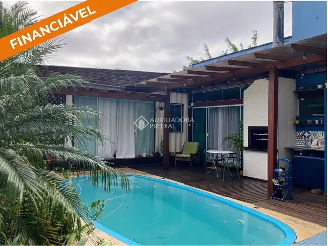 Imagem: Duas Casas Independentes com Piscina e Vista