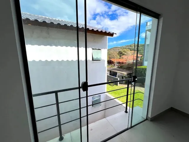 Imagem 4: Casa de 2 Dormitórios À Venda no Rio Tavares
