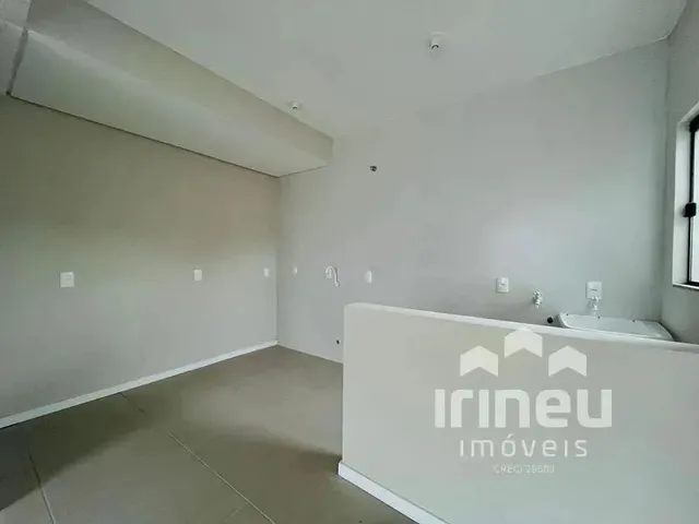 Imagem 11: Casa Residencial com 3 Quartos Sendo 1 Suíte no Vila Nova