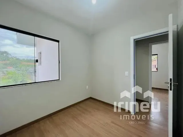 Imagem 8: Casa Residencial com 3 Quartos Sendo 1 Suíte no Vila Nova