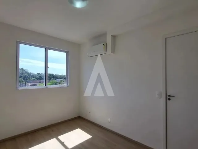 Imagem 5: Apartamento no Bucarein com 2 Quartos, Cozinha com Armários, Sacada com Churrasqueira e 1