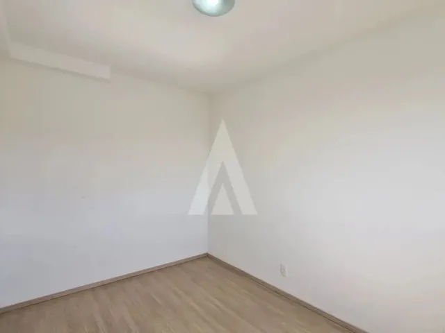 Imagem 15: Apartamento no Bucarein com 2 Quartos, Cozinha com Armários, Sacada com Churrasqueira e 1