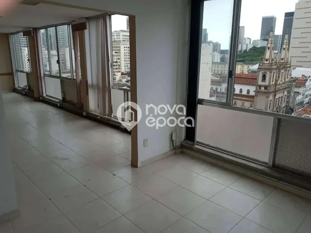 Imagem 2: Centro Galpão / depósito com 10 dormitórios
