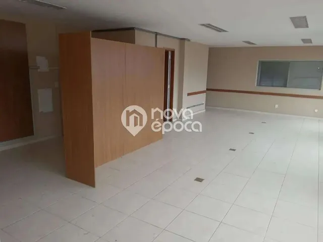 Imagem 8: Centro Galpão / depósito com 10 dormitórios