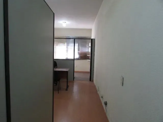 Imagem 1: Sala Comercial no Centro do Rio em Otimo Estado