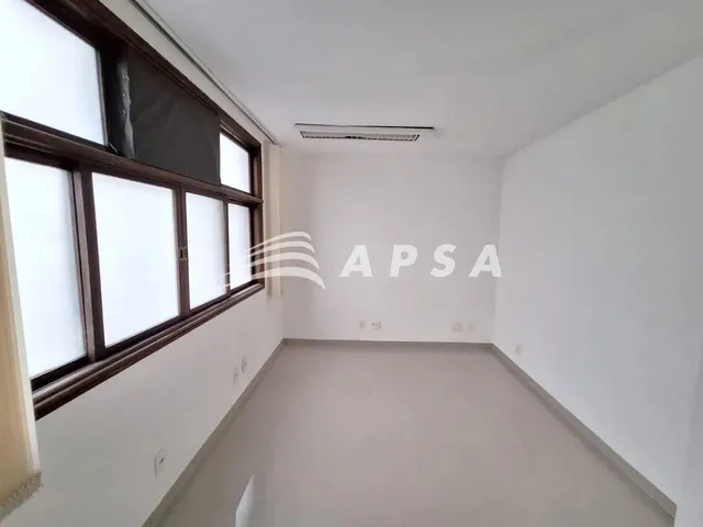 Imagem 13: Excelente Conjunto com Salas Interligadas com Divisórias, de Frente, Arejada, 116M²