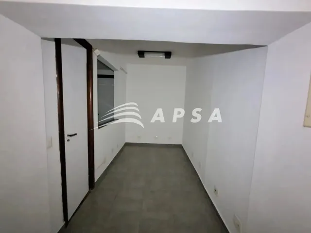 Imagem 14: Excelente Conjunto com Salas Interligadas com Divisórias, de Frente, Arejada, 116M²