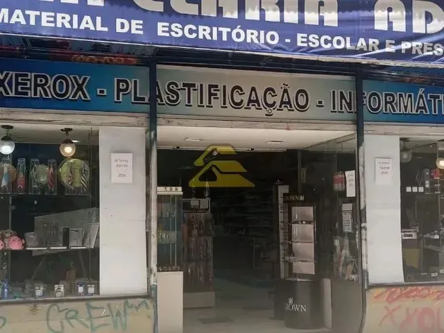 Imagem 9: Centro Galpão / depósito com 4 banheiros