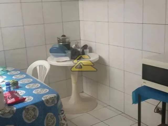 Imagem 13: Centro Galpão / depósito com 4 banheiros