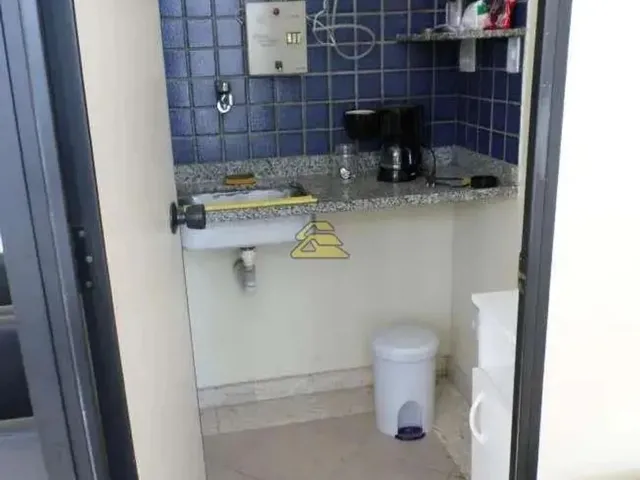 Imagem 2: Centro Galpão / depósito com 1 banheiro