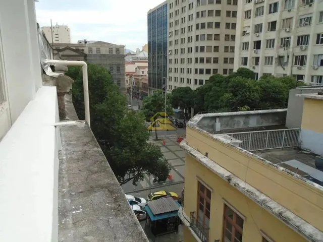Imagem 2: Centro Galpão / depósito com 24 dormitórios