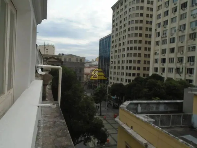 Imagem 10: Centro Galpão / depósito com 24 dormitórios