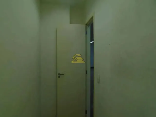 Imagem 4: Centro Galpão / depósito com 2 banheiros