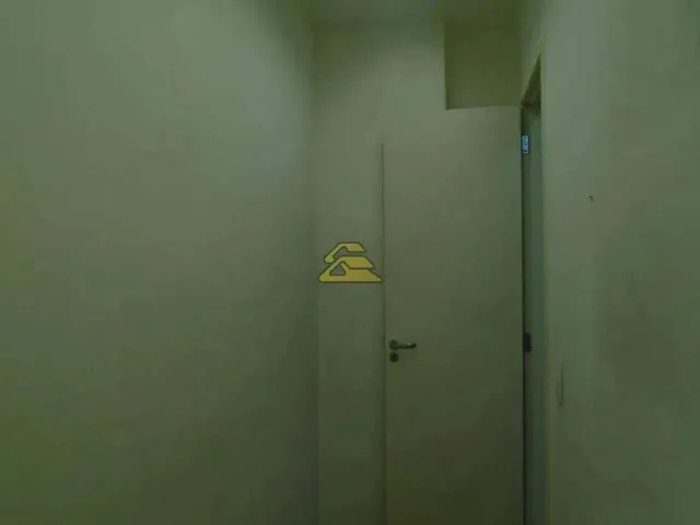 Imagem 7: Centro Galpão / depósito com 2 banheiros