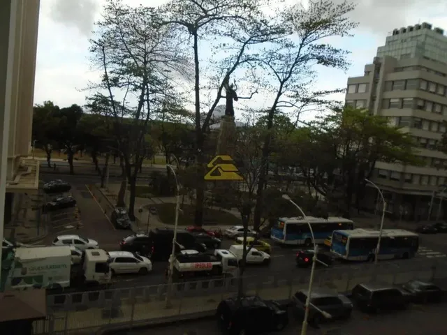 Imagem 11: Centro Galpão / depósito com 2 banheiros
