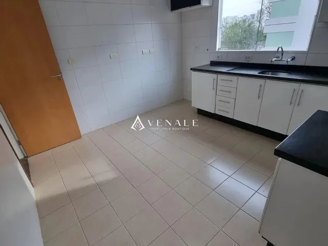 Imagem 8: Apartamento À Venda e para Alugar em Maringá, Zona 07, com 3 Quartos, com 116.35 M²