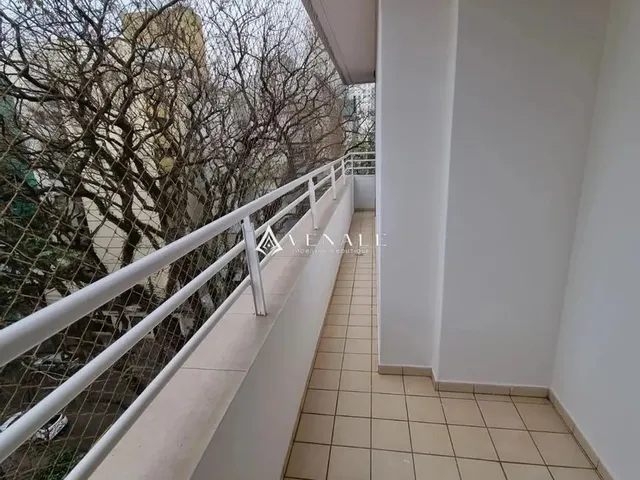 Imagem 7: Apartamento À Venda e para Alugar em Maringá, Zona 07, com 3 Quartos, com 116.35 M²
