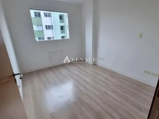 Imagem 9: Apartamento À Venda e para Alugar em Maringá, Zona 07, com 3 Quartos, com 116.35 M²