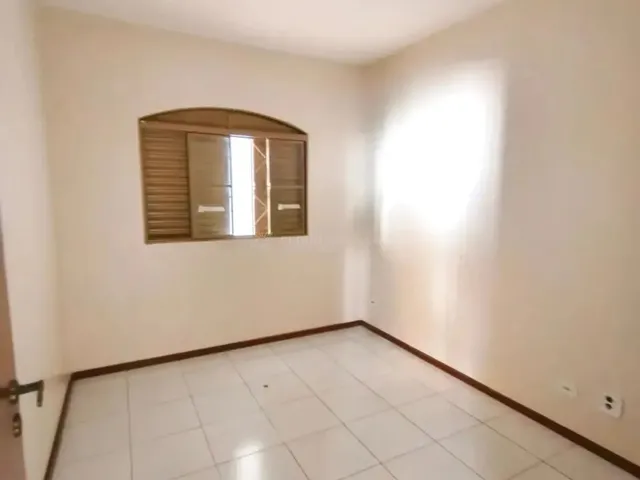 Imagem 8: Casa com 3 Dormitórios no Parque das Grevilhas
