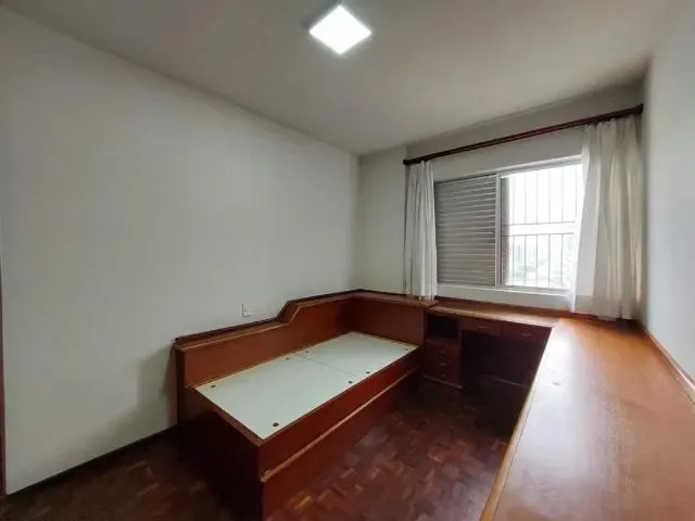 Imagem 3: Aluga-Se! Apartamento Mobiliado e Espaçoso - 3 Quartos na Zona 01