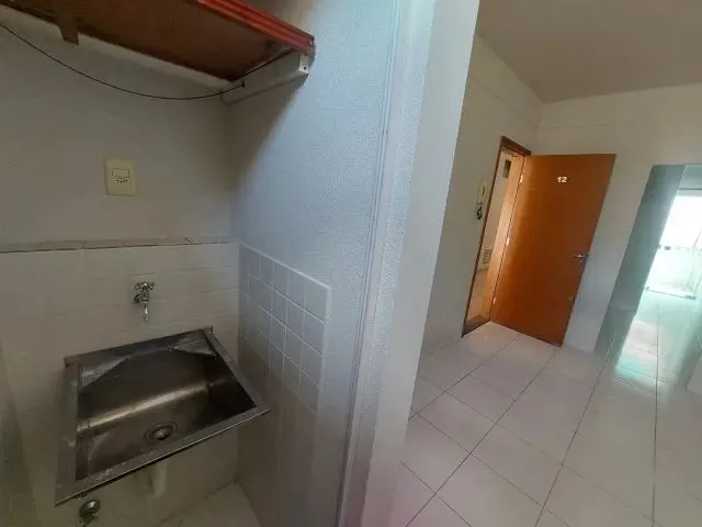 Imagem 7: Aluga-Se! Kitnet em Excelente Localização - Zona 07