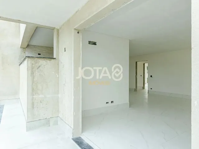Imagem 4: Casa em Construção em Condominio Fechado no Tingui Casa em Construção Condomínio