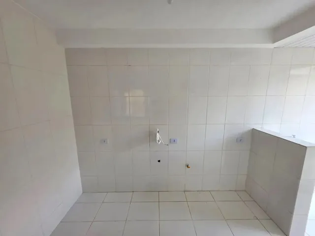 Imagem 10: Imóvel para Venda Possui 48 Metros Quadrados com 2 Quartos em Campo Pequeno - Colombo