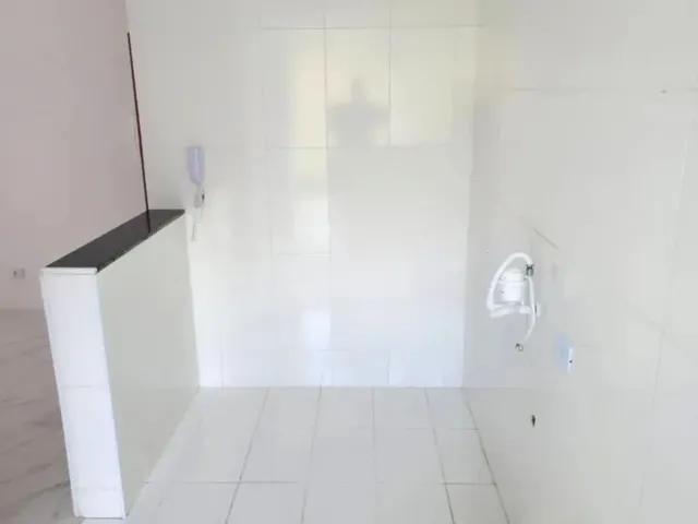 Imagem 6: Imóvel para Venda Possui 48 Metros Quadrados com 2 Quartos em Campo Pequeno - Colombo