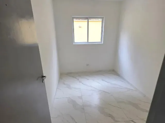 Imagem 7: Imóvel para Venda Possui 48 Metros Quadrados com 2 Quartos em Campo Pequeno - Colombo