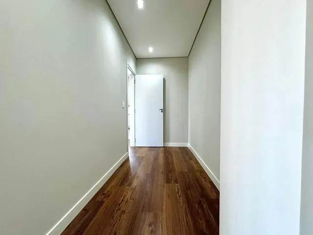 Imagem 5: Abaixo Triplex da Esquina Excelentes Sobrados Triplex de Alto Padrão