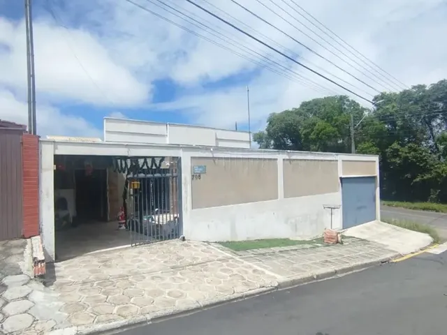 Imagem: Casa com Ponto Comercial À Venda