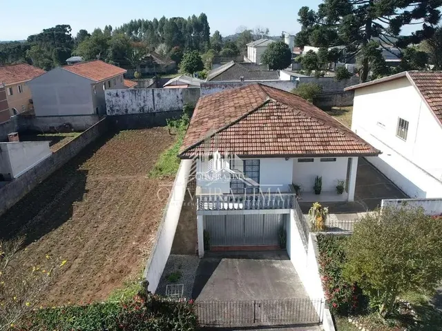 Imagem: Casa com 3 Dormitorio(S) Localizado(A) no