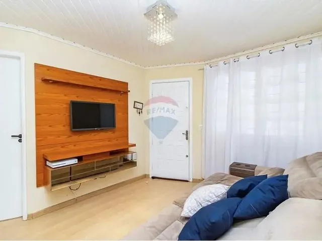Imagem 7: Casa Térrea À Venda, 3 Quartos, com Churrasqueira e Garagem Coberta para 2 Carros