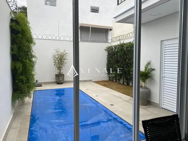 Imagem 12: Sobrado À Venda em Maringá, Jardim Higienópolis, com 3 Quartos, com 205 M²